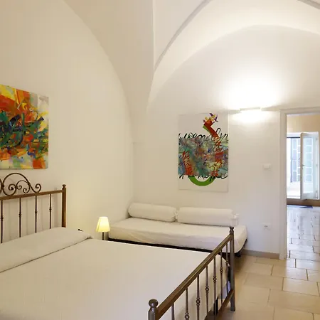 Casa Pietrastella بيت للعطل